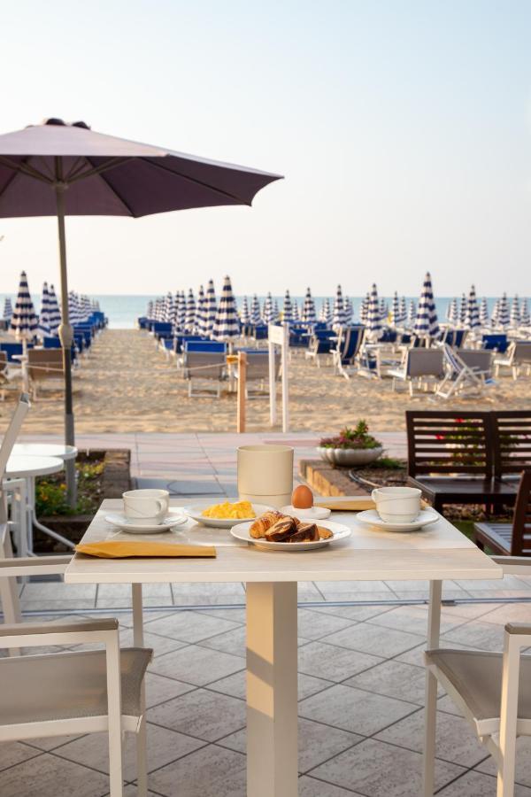 Hotel Telenia Lido di Jesolo Exterior photo