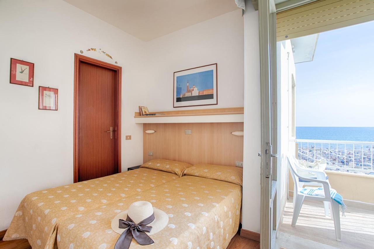Hotel Telenia Lido di Jesolo Exterior photo