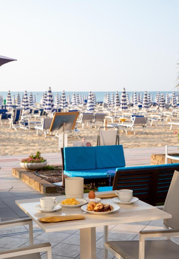 Hotel Telenia Lido di Jesolo Exterior photo