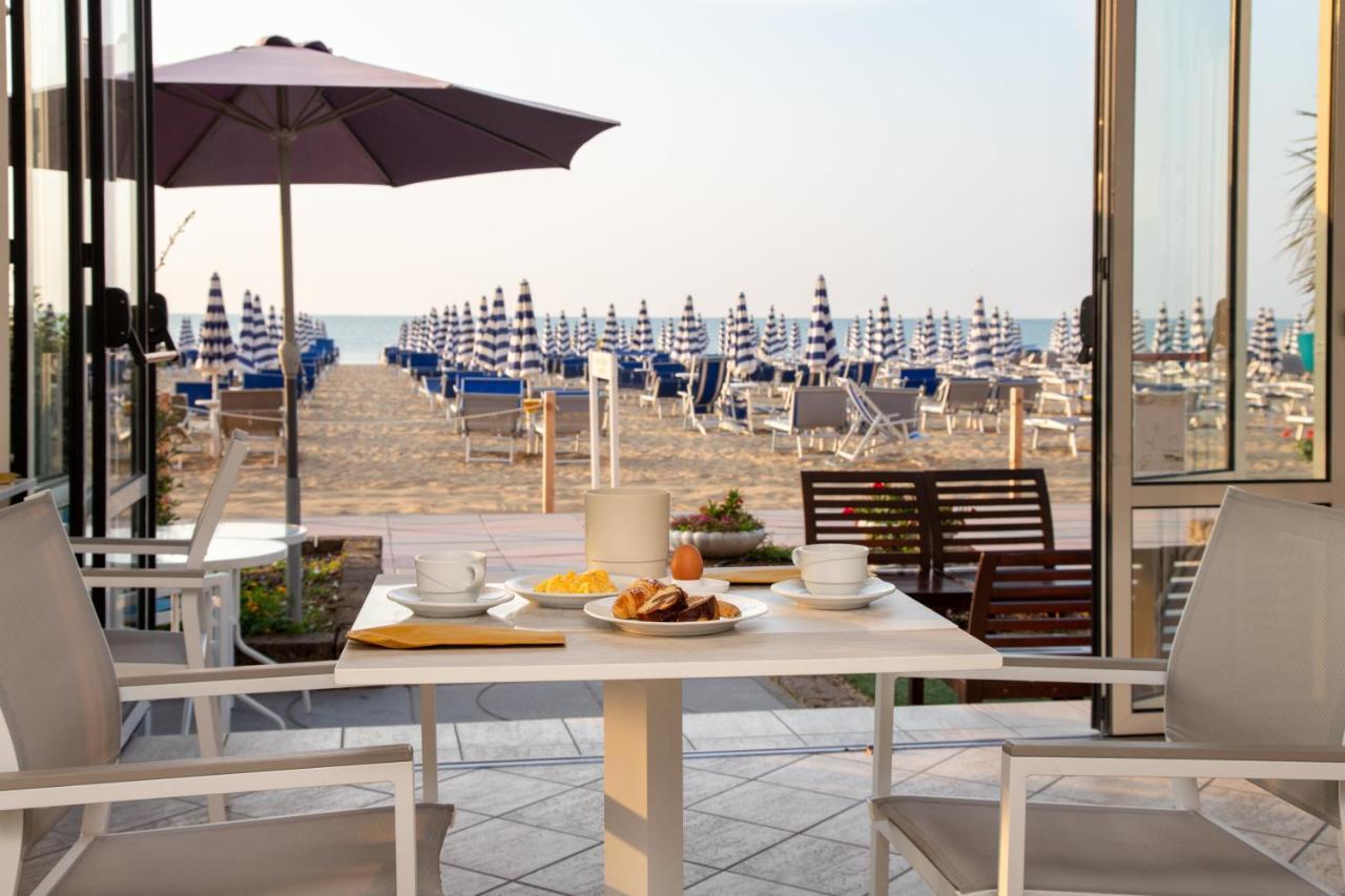Hotel Telenia Lido di Jesolo Exterior photo