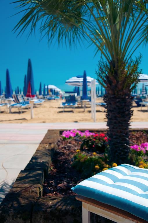 Hotel Telenia Lido di Jesolo Exterior photo